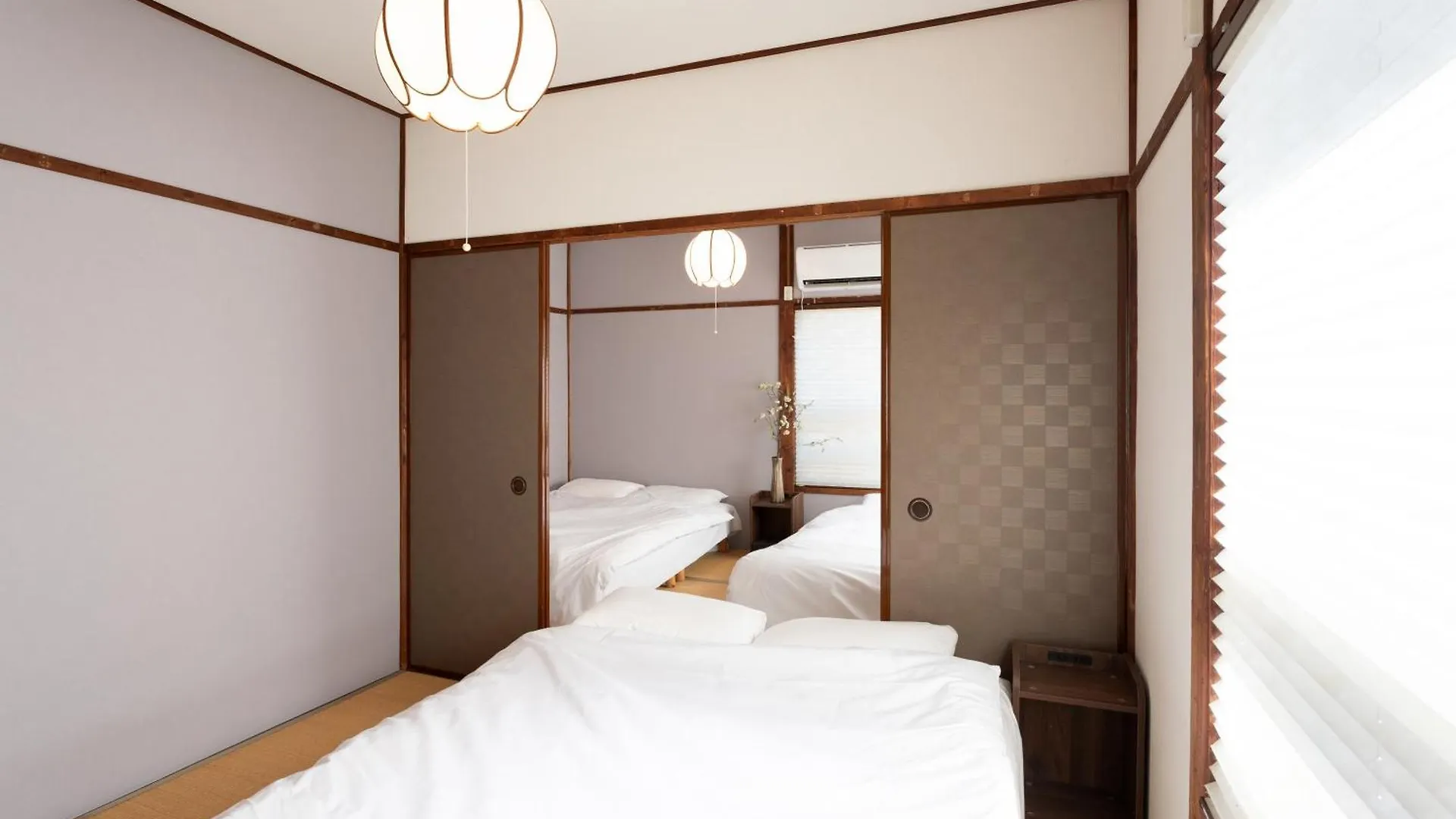 Hakone No Yado Villa 0*,